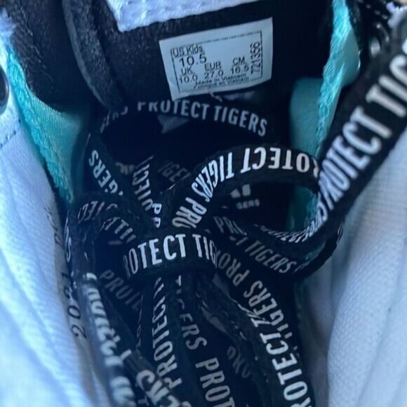 NWT Boys High Top Vans Discovery ProjectCat Tigers - Picture 7 of 8